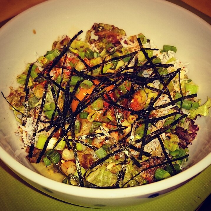 大絶賛!箸が止まらない!生たまごシラス丼!